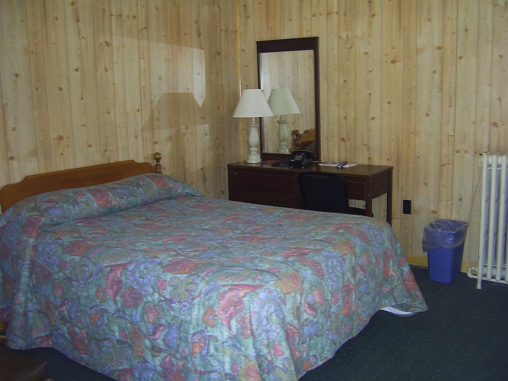 Cedar Grove Motel Алтуна Номер фото